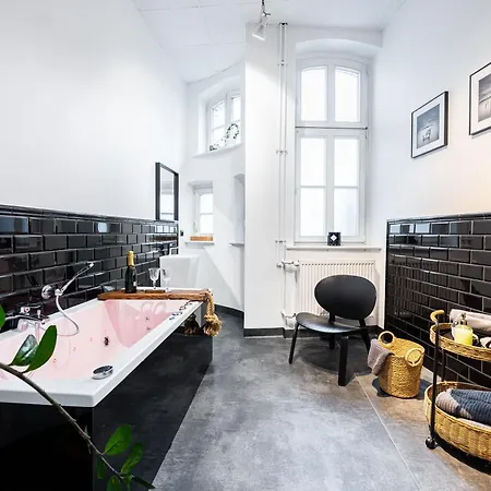 아파트 Livingroom 2 Heritage Hydromassage Bath Self Check-in 24h *